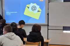 obraz-20251219-112016-5632f80c